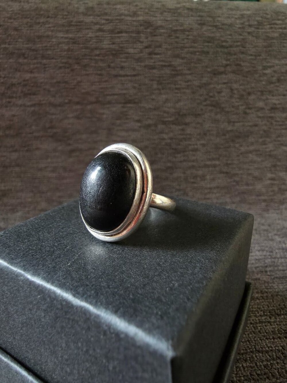 Sterling silver and onyx ring | Size 6.5 | Vintage | Marked 925